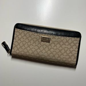COACH Large Wallet